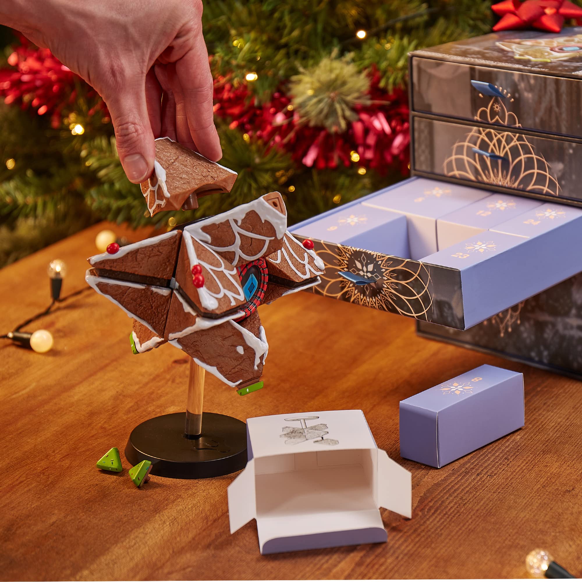 CC Countdown Characters 2024 Collectible Figure - Official Star Trek Merchandise - Buildable Advent Calendar Statue