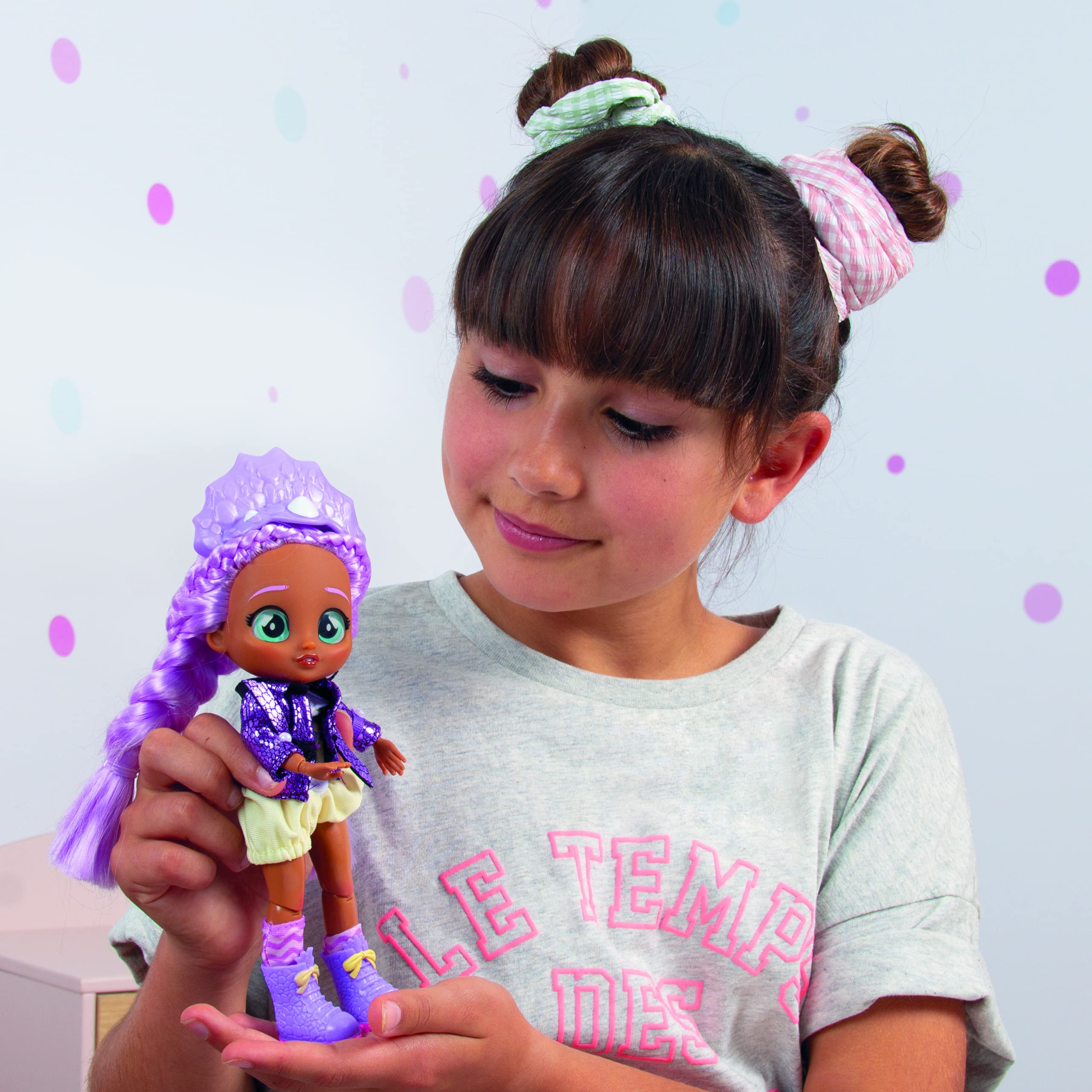 BFF By Cry Babies Jenna | Collectible Fashion Doll with Long Hair, fabric Clothes and 9 Accessories - Gift Toy for Girls and Boys +5 Years